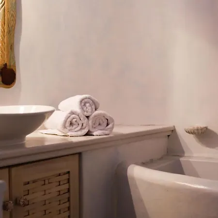 Irina Mykonos Lantställe *