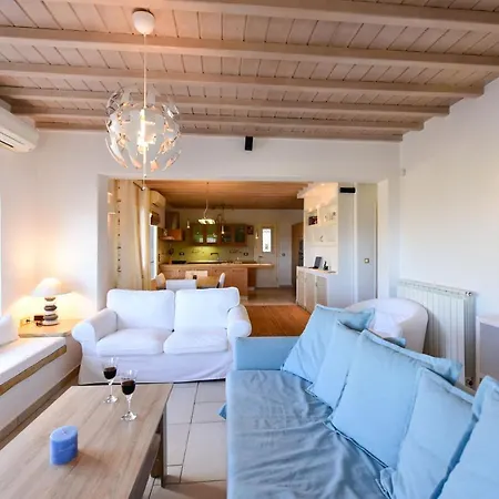 Irina Mykonos Lantställe *