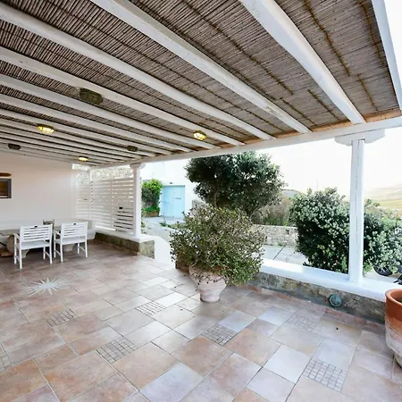 Irina Mykonos Lantställe *