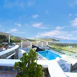 Irina Mykonos