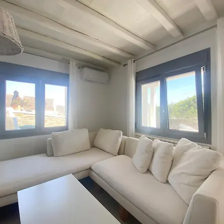 Irina Mykonos