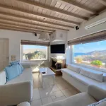Irina Mykonos * Φτελιά