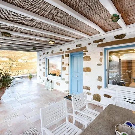Paradise - Irina's Oasis * Ftelia (Mykonos)