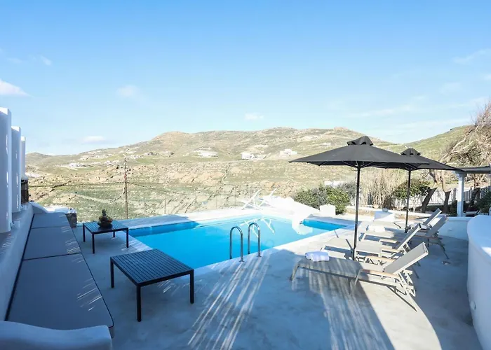 Irina Mykonos Kır Evi *