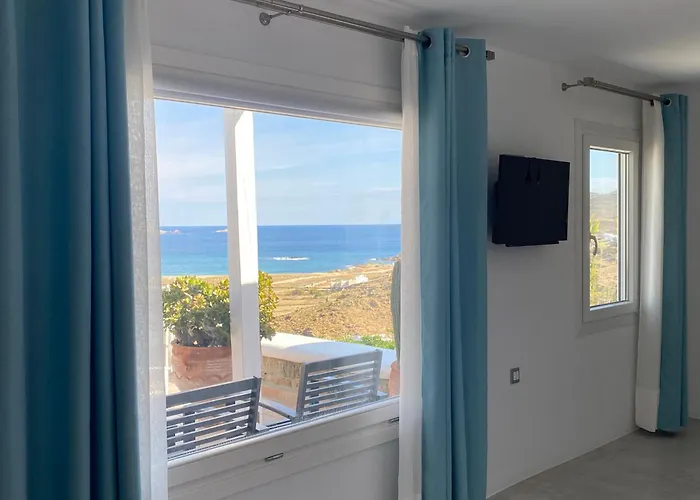 Irina Mykonos Kır Evi